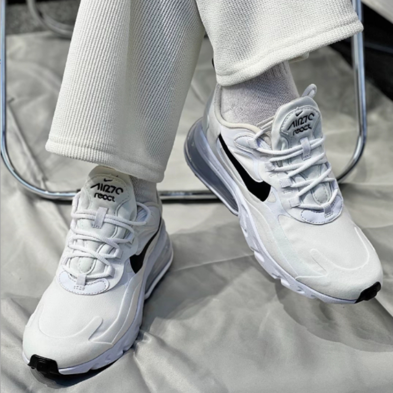 Nike Air Max 270 React, biało- – Nike Shoes Air Max 270 recenzja i cena
